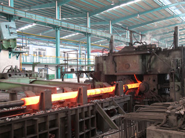 杭州无缝钢管厂家生产线